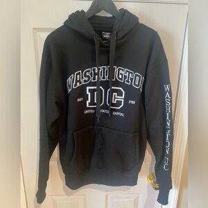 Washington DC Black Hoodie Sweatshirt